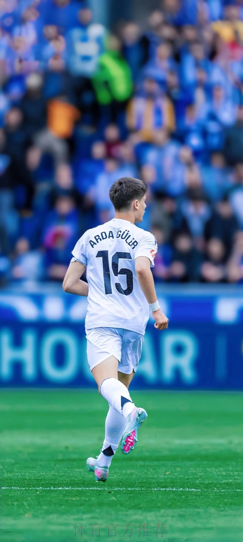 西媒:阿拉巴复出增强皇马的信心 他是更衣室领袖之一